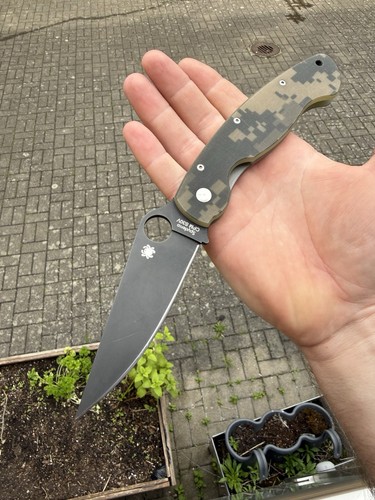 Spyderco military camo g10 - spyderco,