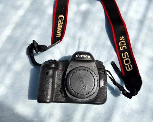 Canon eos 5ds 6mp - eos,