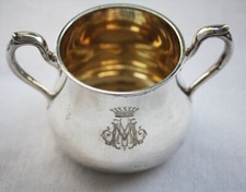 Cremier aus Adelsbesitz um