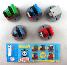 FREMDFIGUR + KOMPLETTSATZ / THOMAS & FRIENDS von TOMY + BPZ TOP K02