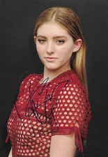 Willow Shields Autogramm
