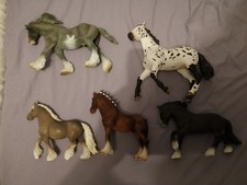 Schleich Pferde - 5 Stück -