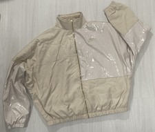 Nike sportwear icon - nike, clash