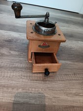 Alte Kaffeemühle Zassenhaus für handgemahlenen Kaffee aus Holz