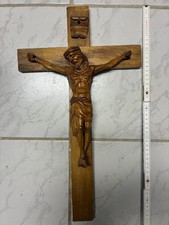 Hangeschnitzes jesus holzkreuz - hangeschnitzes,