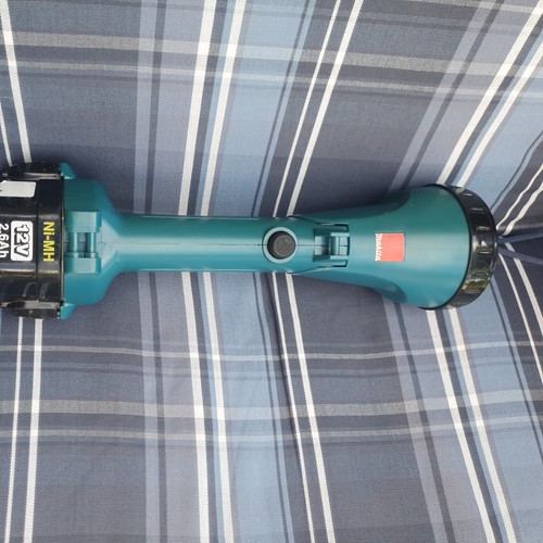 Makita akku lampe ml120 - akku-lampe,
