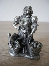 Zinnfigur „Marktfrau“ aus der Serie alte Berufe, ca. 6,5 cm hoch, gestempelt