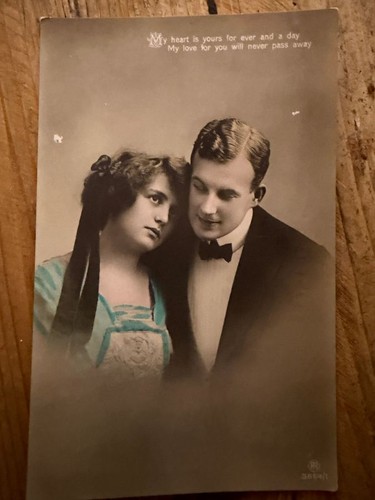Edwardian romantic couple - edwardian,