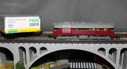 Loco minitrix 12515 v200 - loco,