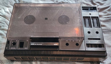 Tesla B 730 Gehäuse