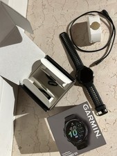 Garmin Forerunner 970 GPS Smartwatch - Schwarz/Carbongrau Titan DLC