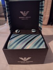 Giorgio Armani "Krawattenset in einer schönen Box" Neu