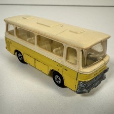 MATCHBOX 12 SETRA COACH