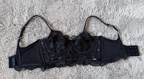 Noir hunkemöller spitzen - by,