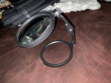 alte Tischlupe 2x 140 auf