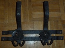 WANDGARDEROBE / GUSSEISEN / SCHWARZ / ROSEN /  SCHMUCK / MEHRERE HAKEN / VINTAGE