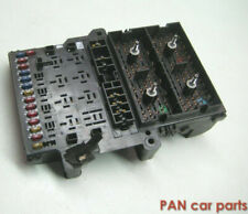 Chrysler Voyager III Sicherungskasten Relaisträger P04707996AE, 68832C, 4705706