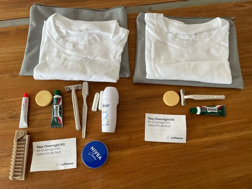 Lufthansa overnight kit - overnight,