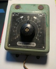 Historischer grüner Fahrregler Trix-Express im originalen guten Zustand