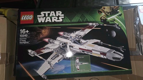 Lego 10240 star - 10240, five
