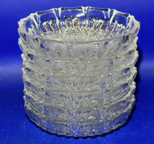 6 Stück dekorative Dessert-Schalen / Schälchen, vermutlich aus Kristallglas