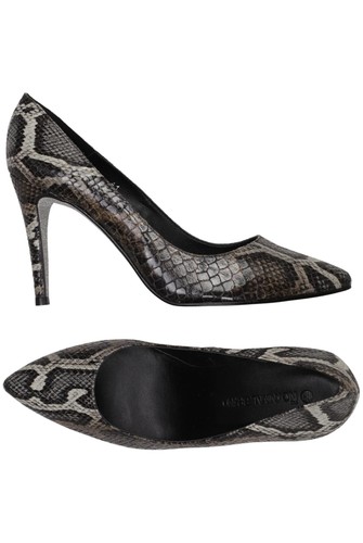 The animal brand pumps - no,