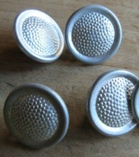 4x Uniformknöpfe Gekörnt Wehrmacht NVA DDR Reenactment Feldbluse Feldjacke WK2