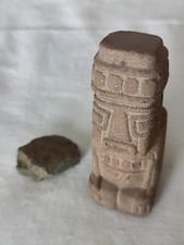 Aus einer Auflösung: tolle Boli Tiki Figur mit kleinen Mineral Stein
