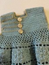 Puppenkleidung. Kleid