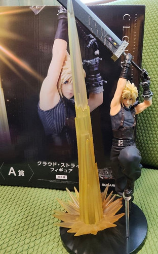 Cloud strife figur final - strife,