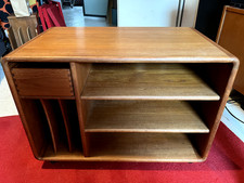 Vintage Mid-Century style