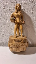 Alte Holzfigur für die Wand -