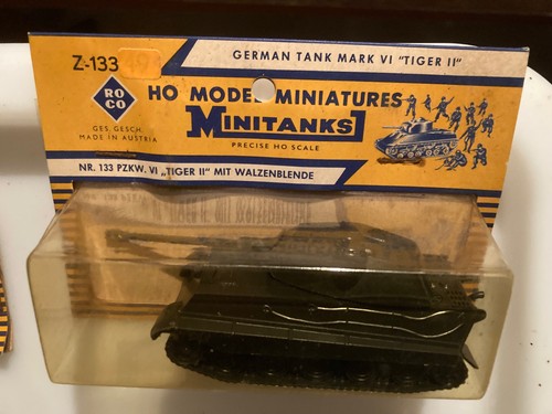 26001 roco minitank 133 - 26001.,
