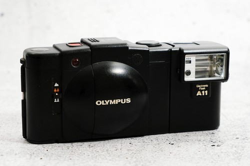 Olympus xa2 point shoot - olympus,