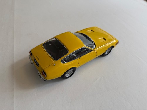 Kyosho ferrari 365 - 1:18,