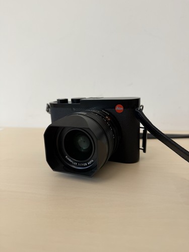 Leica summilux 28mm 1 - q3,
