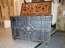 2574 - Soldtruhe "Kriegskasse"