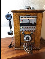 Klappenschrank historischer Fernsprecher Telefon ZB13