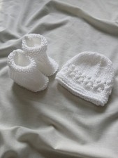 Neue handgestrickte Baby