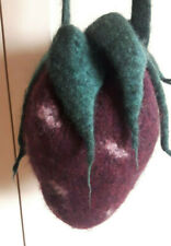 Filztasche als Erdbeere - Boho-Look - Handarbeit - Unikat