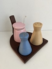 Rockabilly, Vintage Menage In Pastell von Flora Gouda( Salz/Pfeffer/Senf),50ties