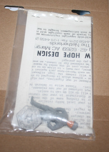 Men arms miniatures zinn 54 - arms,
