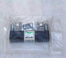 CKD 4KB129-L DC24V Solenoid Valve New