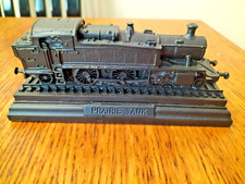 KOHLEN SKULPTUR PRÄRIE PANZER ZUG SEHR DETAILLIERT