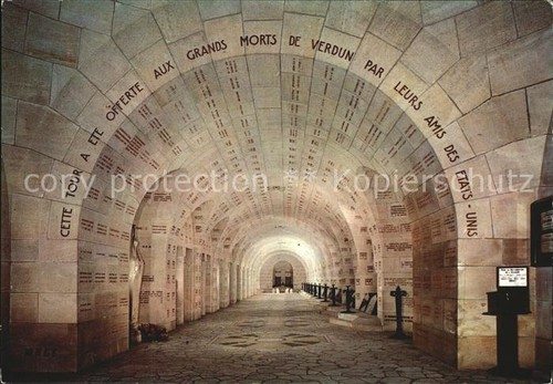 Douaumont beinhaus - douaumont,