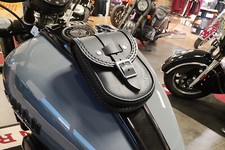 ABNEHMBARE TANKTASCHE FÜR