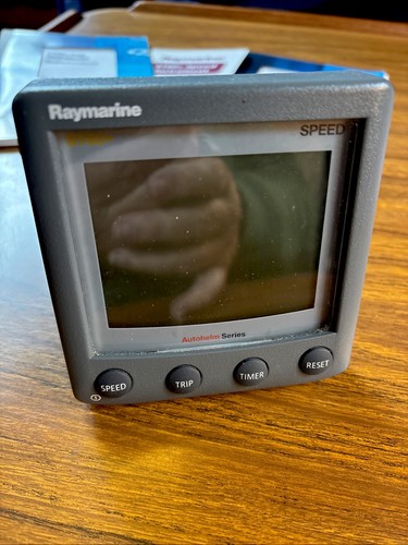Raymarine st60 logge - raymarine,