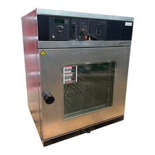 Memmert Trockenschrank – Labor- und Industrietrockner