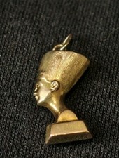 333 Gold Anhänger Nofretete