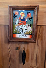 kl. Wanduhr Ziffernblatt mit Hinterglasmalerei + hl. Martin aus den 60er Jahren